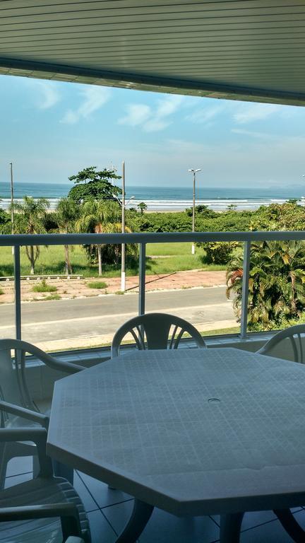 Indaia Apartamento De Frente Ao Mar Lejlighed Bertioga Eksteriør billede